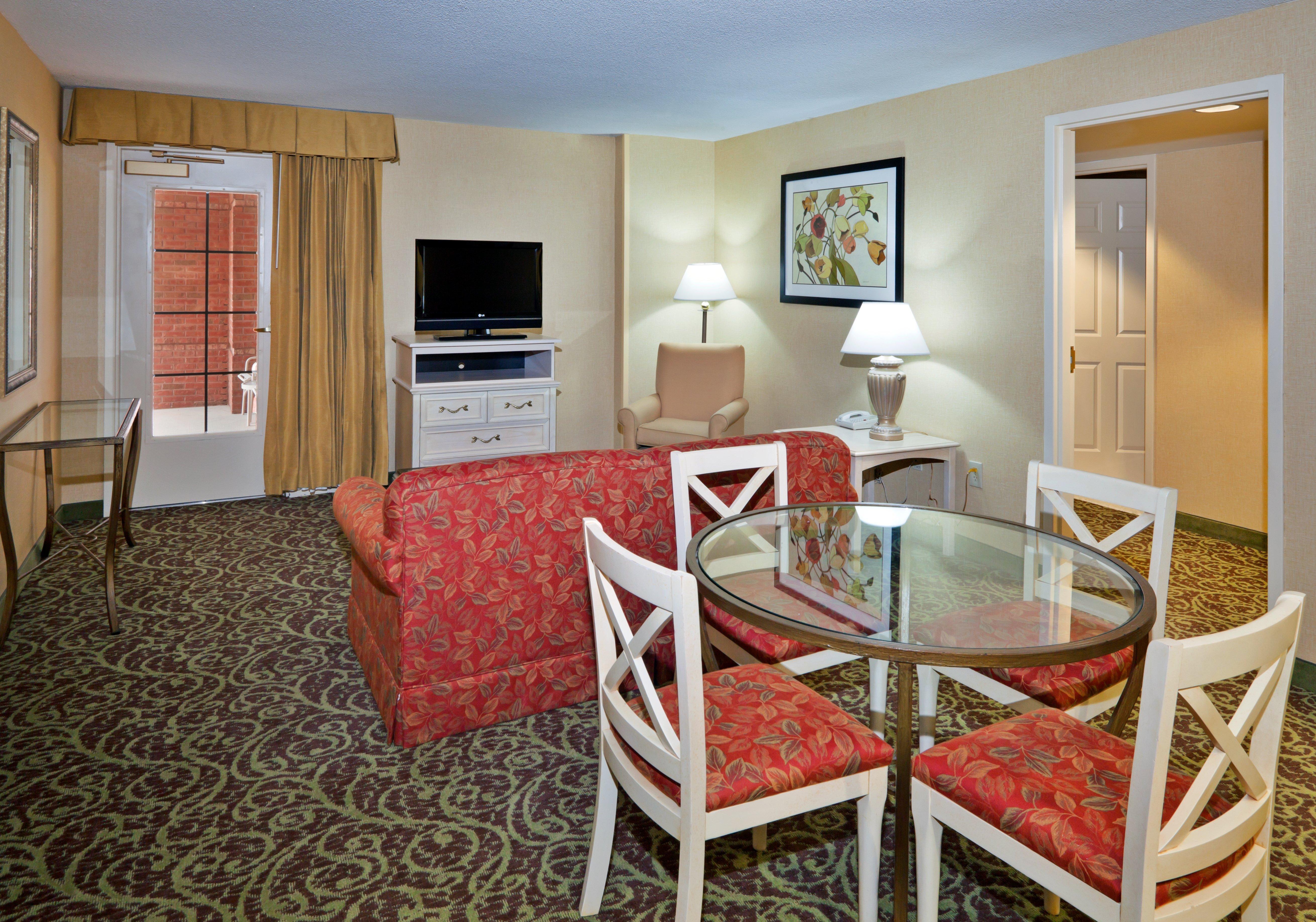 Holiday Inn Chantilly-Dulles Expo Airport By Ihg Exterior photo
