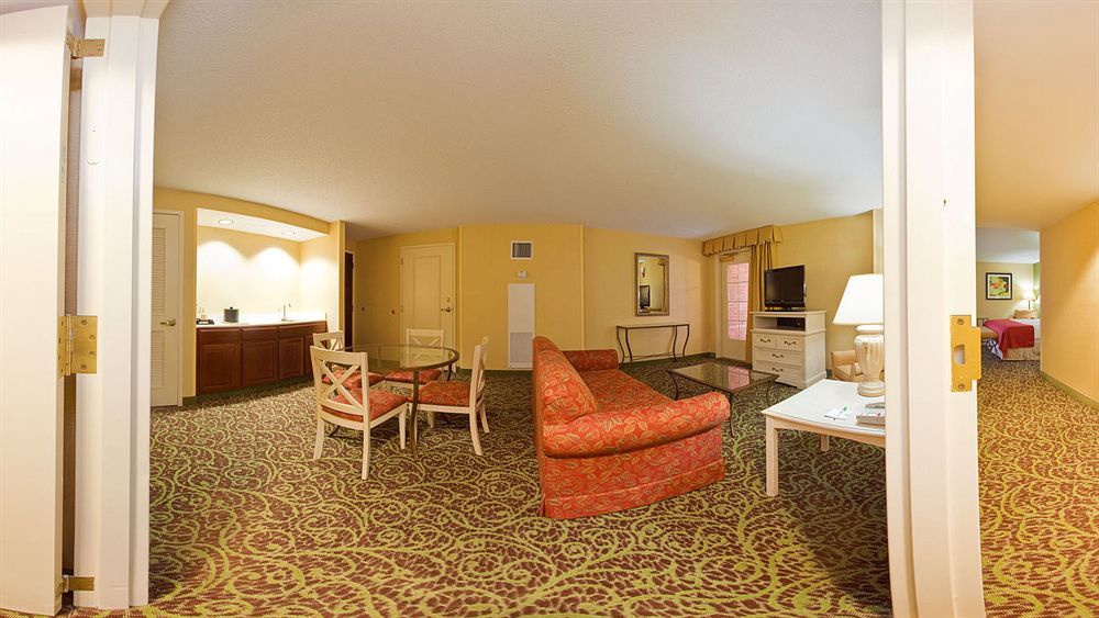 Holiday Inn Chantilly-Dulles Expo Airport By Ihg Exterior photo